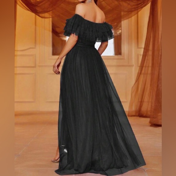 Luxe off shoulder mesh party formal gown dress - Picture 2 of 6